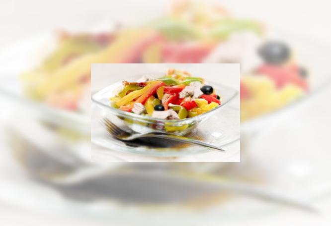 Salade d'anchois aux poivrons grillés